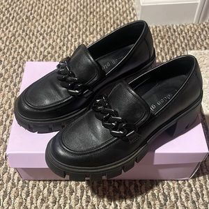 Madden Girl Hoxtonn Women's Block Heel Loafers